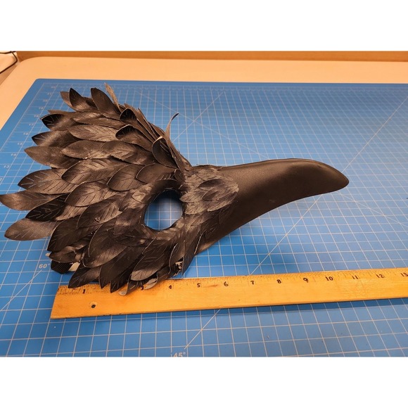 Target Raven Bird Mask Costume Halloween Dress Up Party Accessory - Picture 4 of 4
